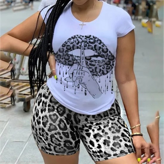 Plus Size Women Casual Lip Graphic Printed Round Neck Short Sleeves Top And Leopard Shorts Two Piece Set